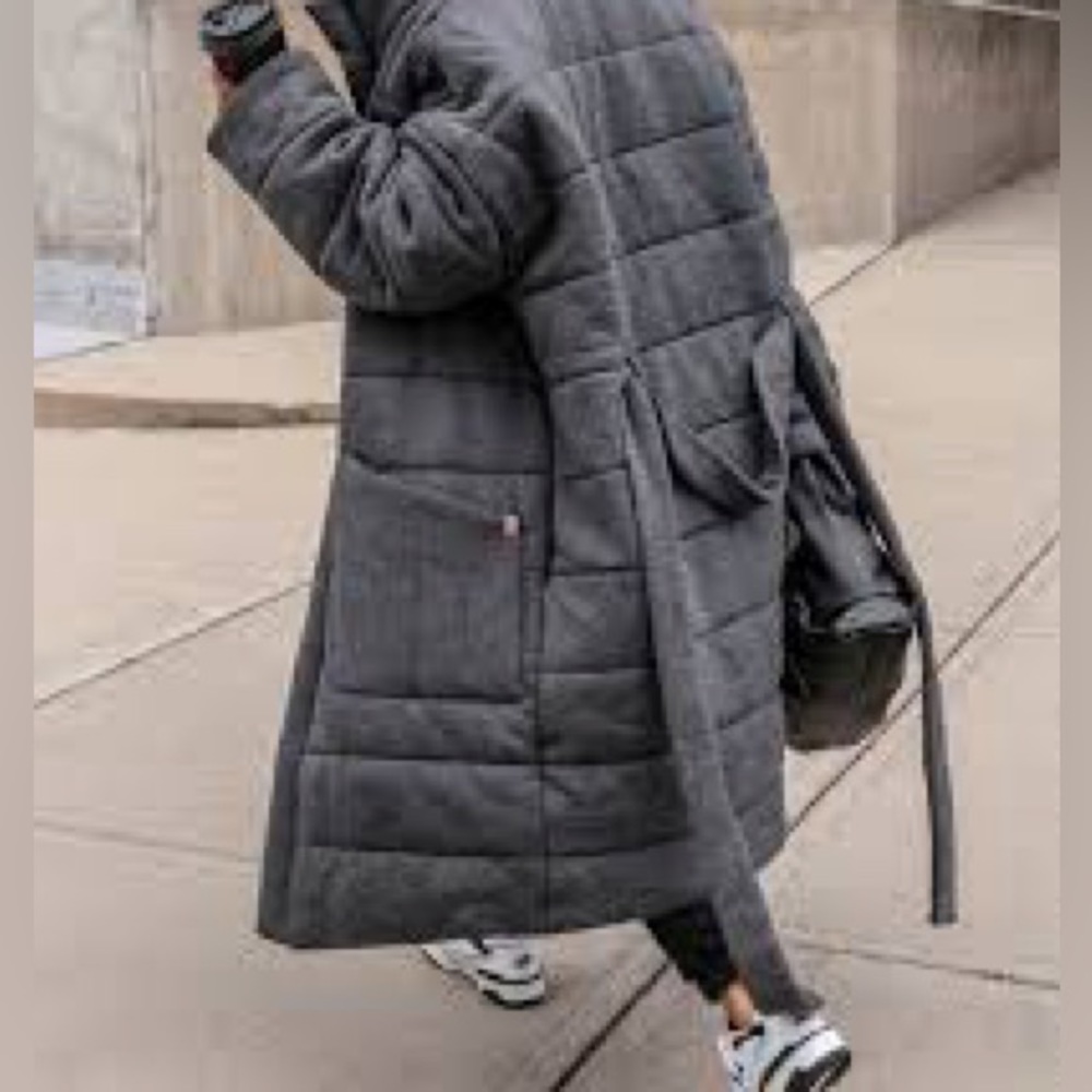 BNWT Lunya Restore House Coat, never worn